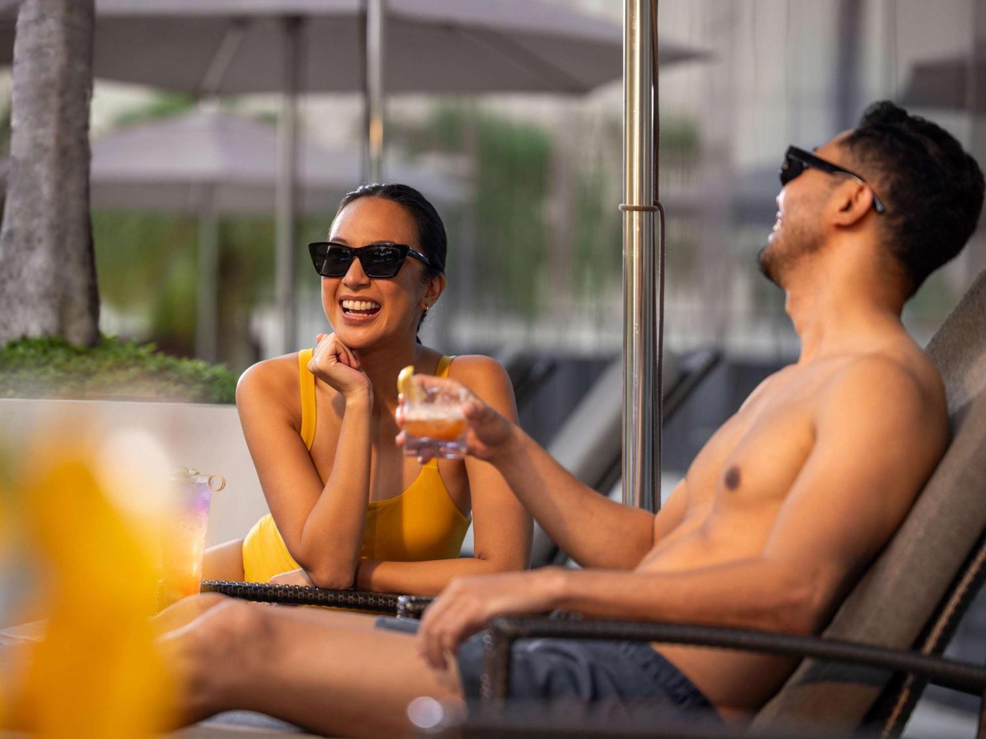 Hotel Fairmont Makati Makati City Zewnętrze zdjęcie The Beach Club at The Standard, East Village